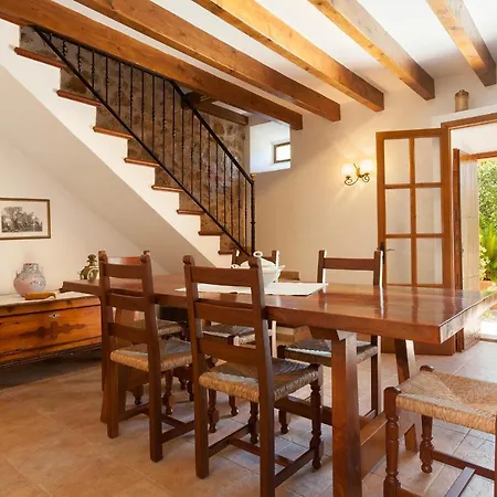 Mallorcan Farmhouse Near Finca Oleander Butxaco