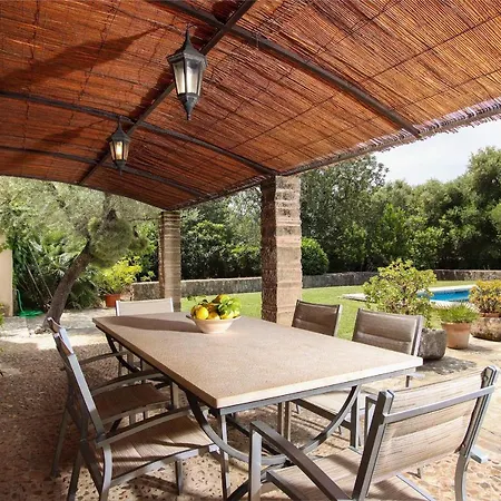 Mallorcan Farmhouse Near Finca Oleander Butxaco *